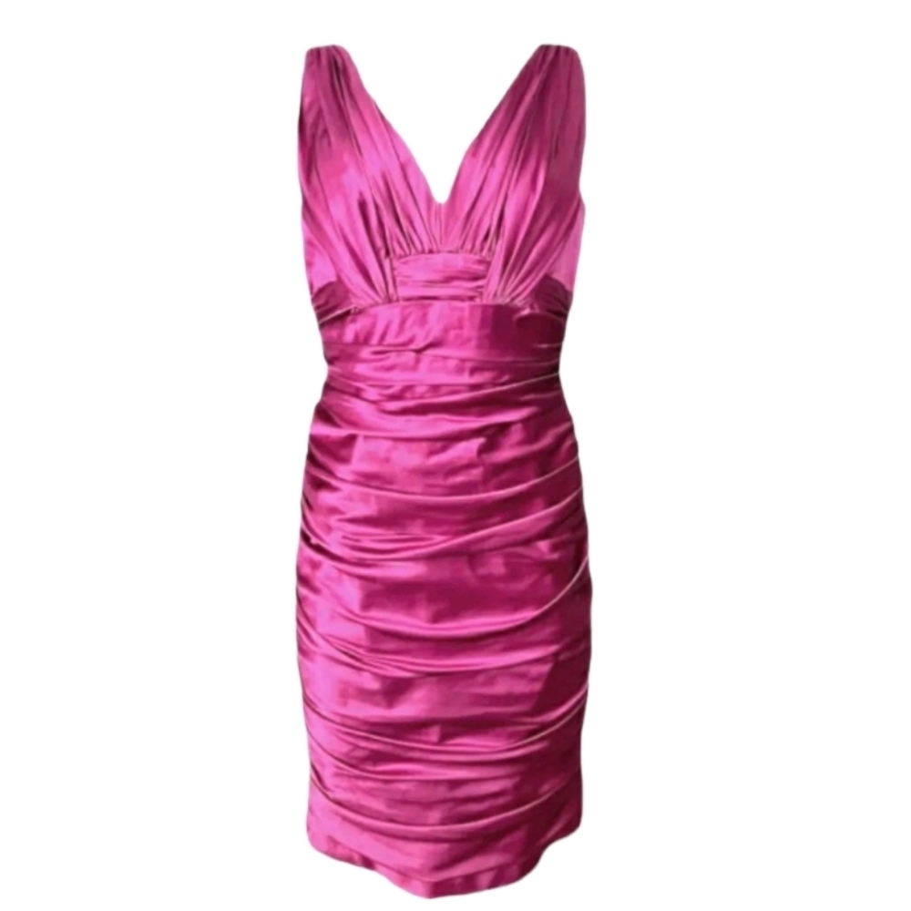 NWT! MSRP $525 NWT Carmen Marc Valvo Fuchsia Silk bodycon Dress, Sz 2